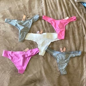 VICTORIA’S SECRET 5-pack cotton thong panties (3 with logo on waistband)